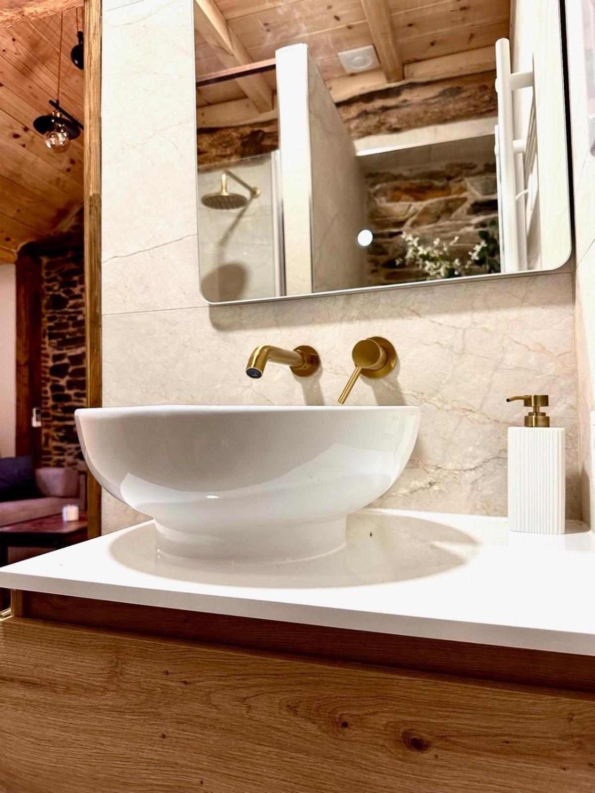 Casa Boral- Comfort Exclusivo En Plena Naturaleza - Valle Del Silencio Manzanedo de Valdueza エクステリア 写真